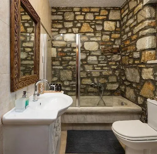 Kaly Solana Αγία Άννα